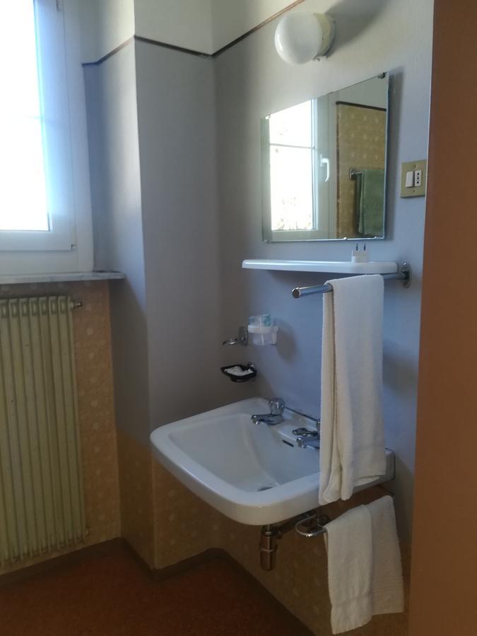 Hotel Roen Ruffre-Mendola מראה חיצוני תמונה