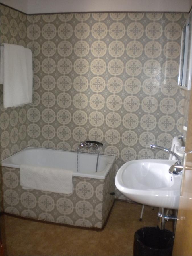 Hotel Roen Ruffre-Mendola מראה חיצוני תמונה
